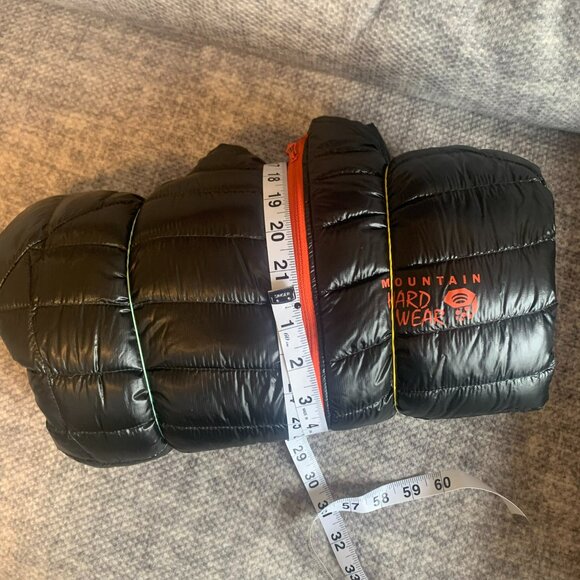 Outdoor, Lgtwgt Mountain Hard Wear jacket, 90% Goose Down; 10% Feather fill - Picture 13 of 16